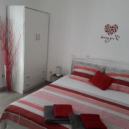 Private Accommodation Carevic Ragusa Camera foto