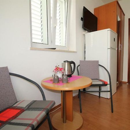 Private Accommodation Carevic Ragusa Esterno foto